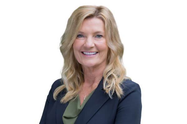 Teresa Fluegel -600x400